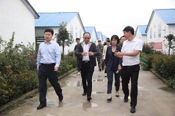 中國退役軍人就業(yè)創(chuàng)業(yè)服務促進會理事長王義蒞臨天成鴿業(yè)科技產業(yè)園參觀調研